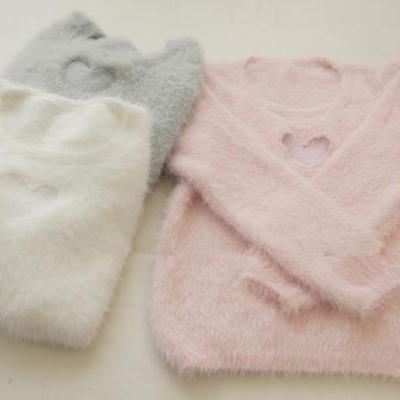 Free Shipping 3 Colors Kawaii Sweet Heart Pattern Sweater LK15111704